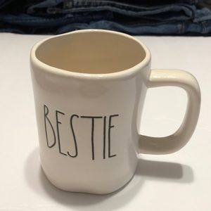 Rae Dunn Bestie Mug